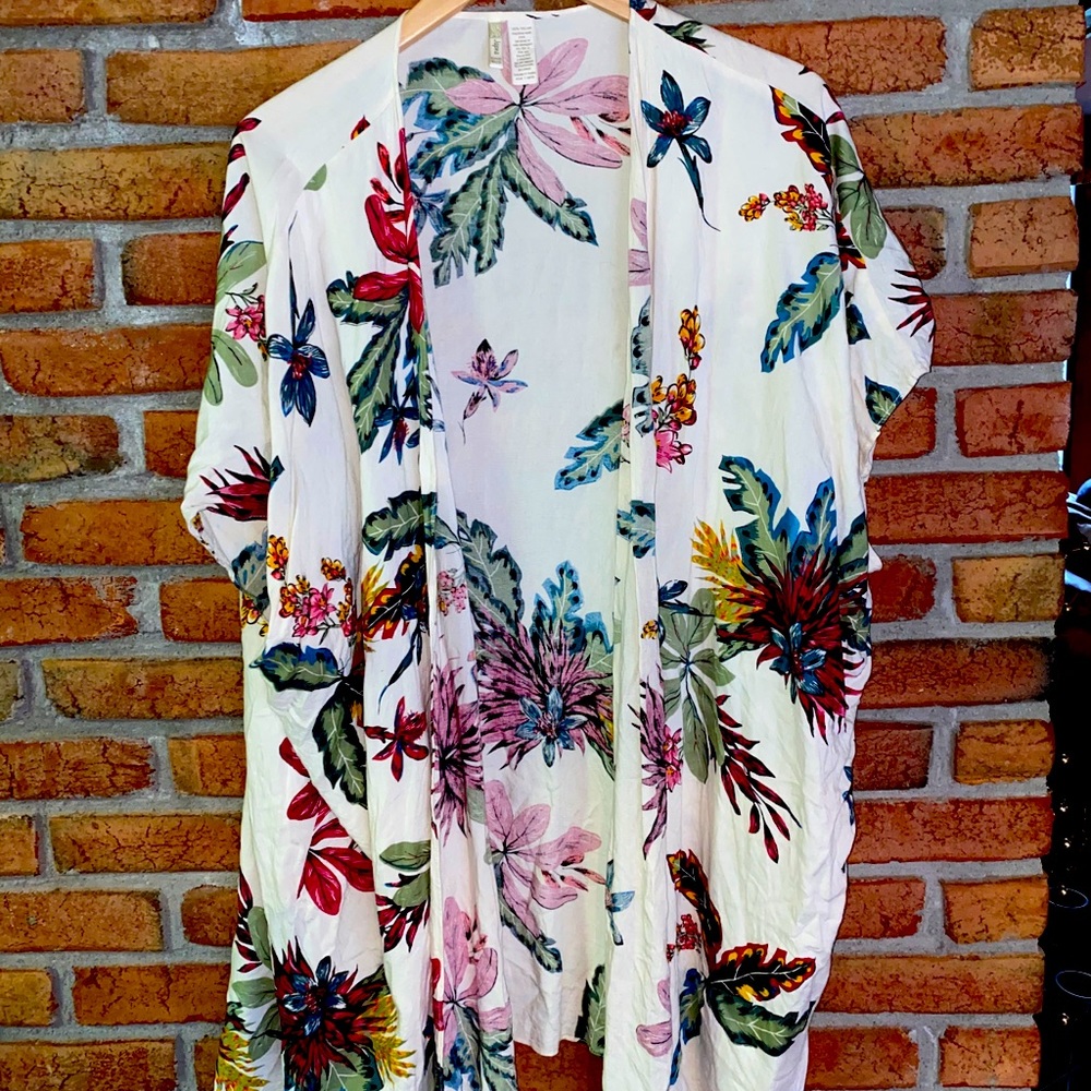 Floral kimono